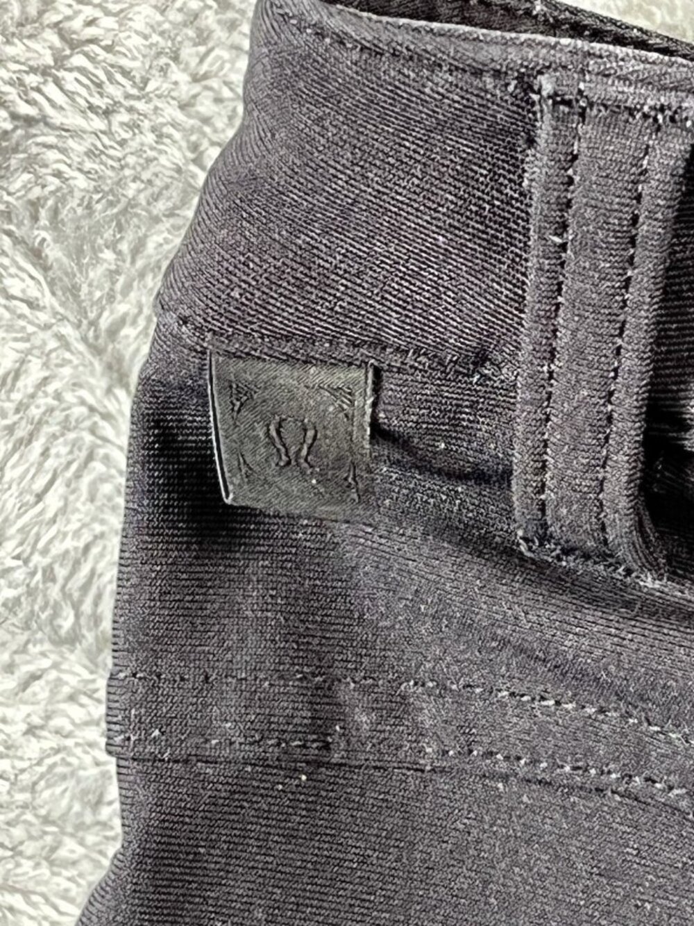 Lululemon ABC Pants Men's 34 Black Classic 5 Pockets Chino Golf - Picture 5 of 10